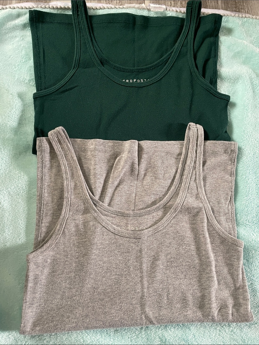 2 Aeropostale Dark Green/Light Gray Ribbed Tank Top